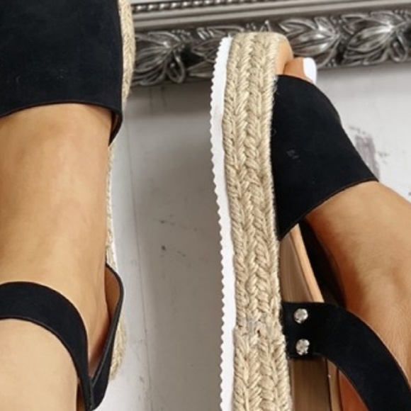 Last pair👡Classic black🖤 espadrille - Picture 2 of 4